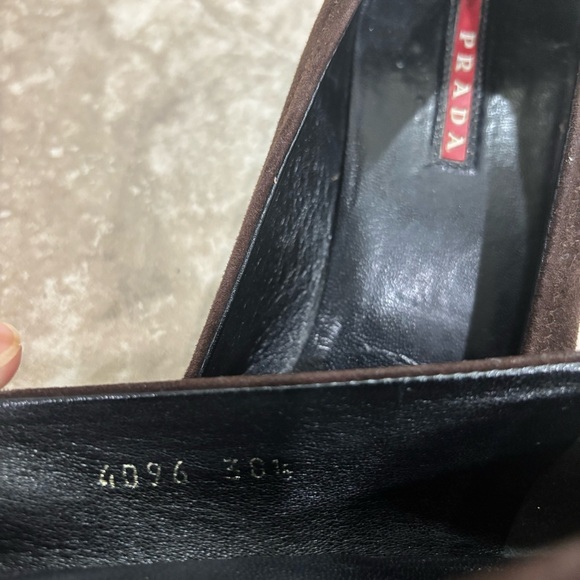 Prada Brown Suede Leather Buckle Front Classic Heels Size 38.5 - Picture 9 of 10